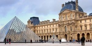 The Louvre with kids