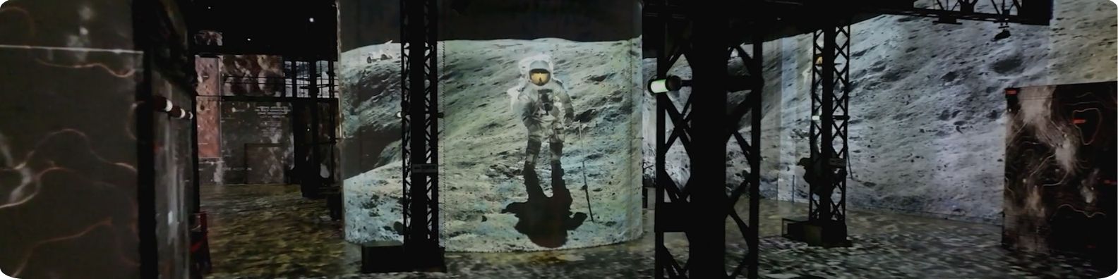 atelier des lumieres lune